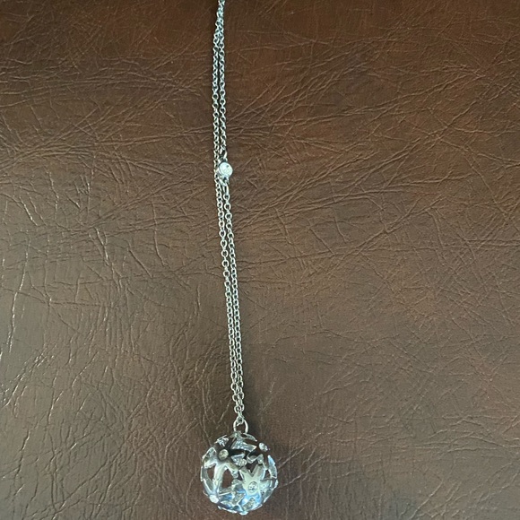 Guess Silver Floral Whimsical Ball Necklace with Crystal Flower Pendant, NWOT - Picture 8 of 14